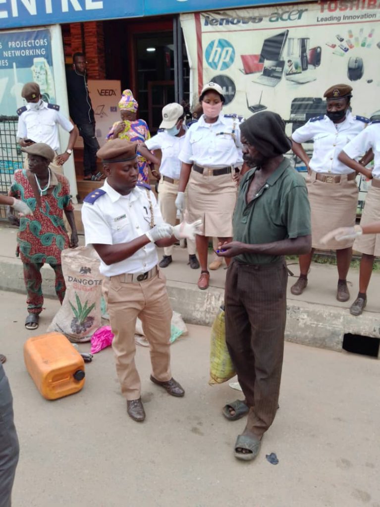 Oyo govt evacuates 14 mentally ill, 86 destitute