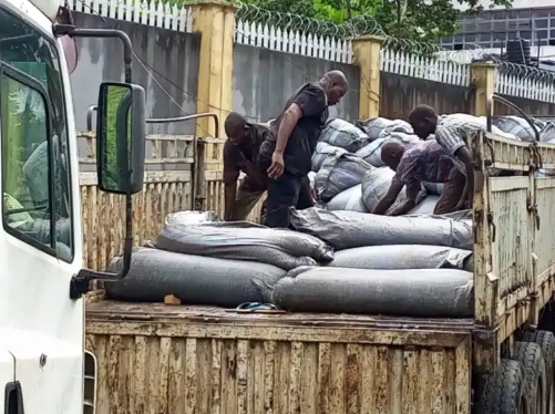 Customs intercept 10,000ltrs Of Petrol Hidden In Polythene Bags In Ibadan